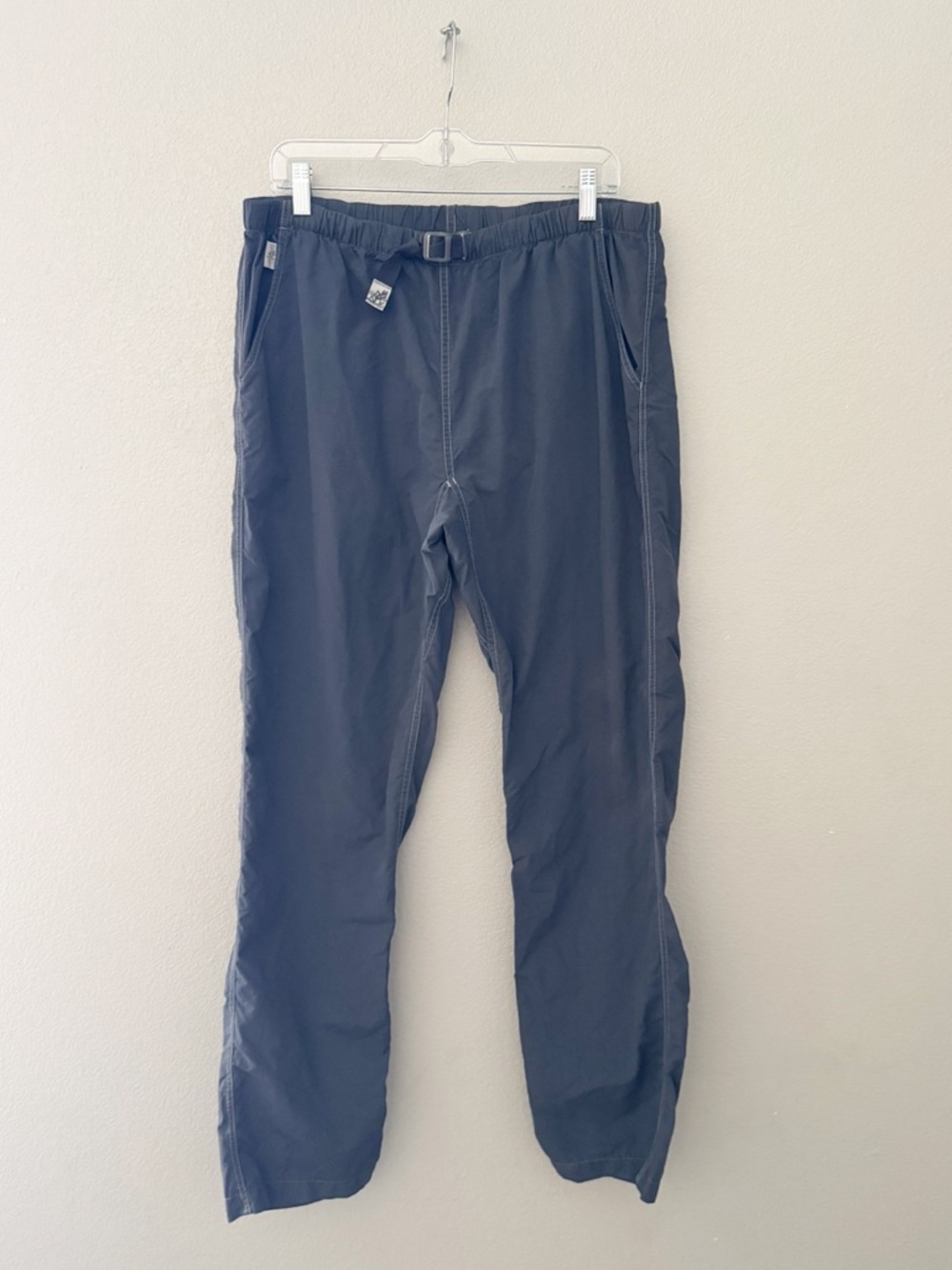 Gramicci Mens Track Pant Large Dark Gray Nylon Athleisure Gorpcore Technical - Picture 2 of 9